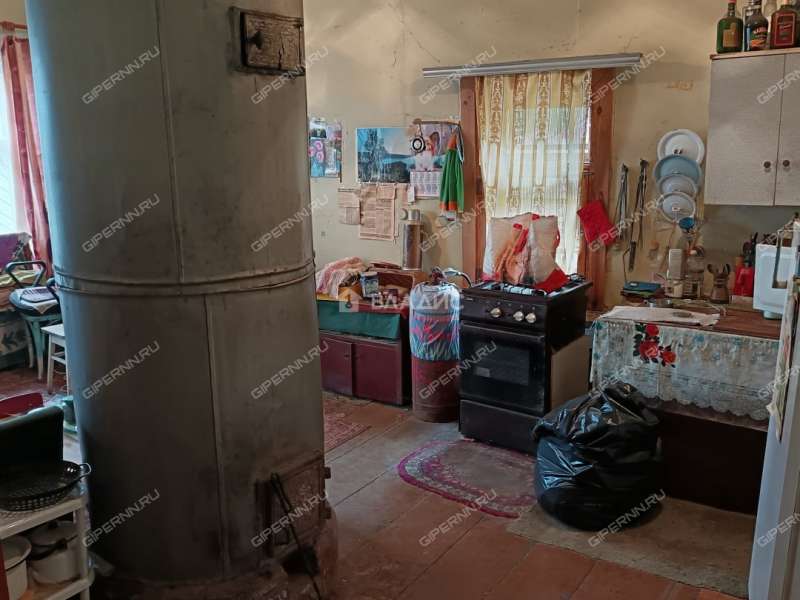 дом на улице Сутырина посёлок Ленинская Слобода