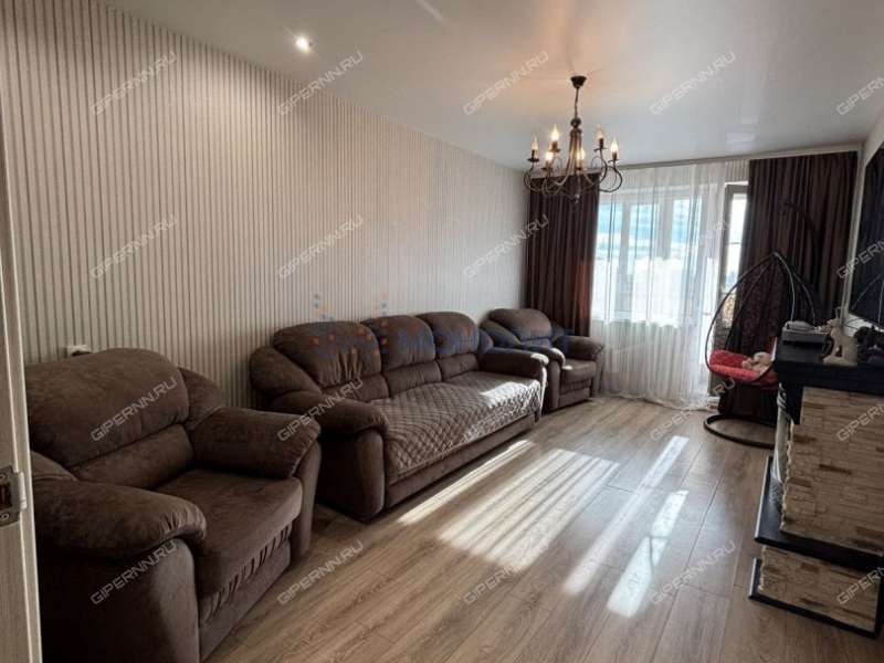 трёхкомнатная квартира на Гордеевской улице дом 64