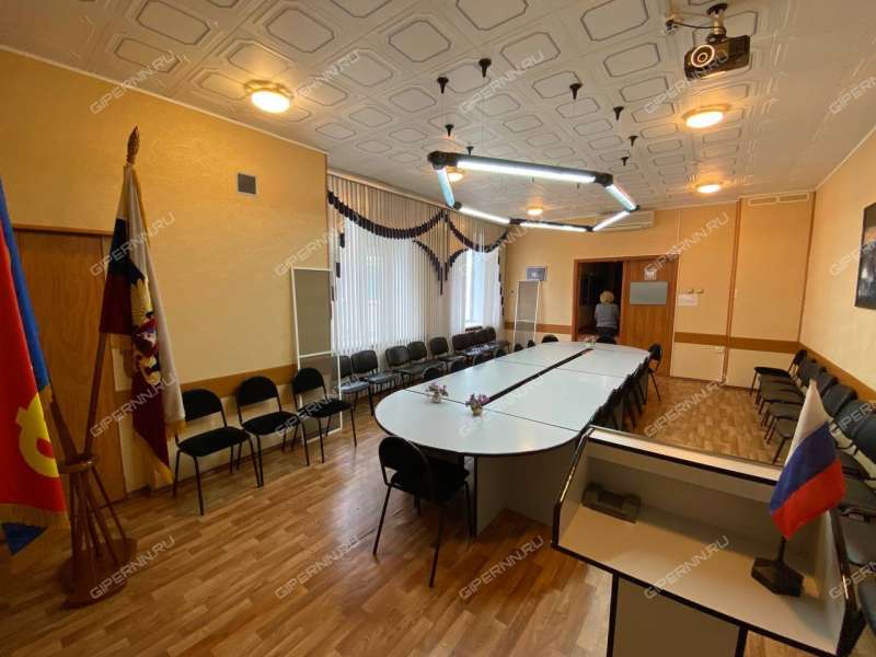 здание под офис, торговую площадь на проспекте Гагарина