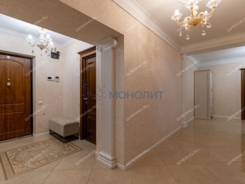 3-komnatnaya-ul-delovaya-d-20 фото