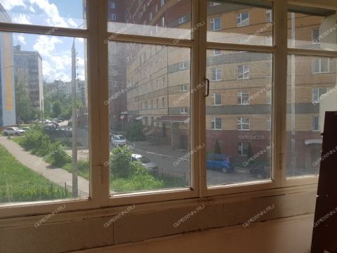 2-komnatnaya-ul-verhnepecherskaya-d-7-k2 фото