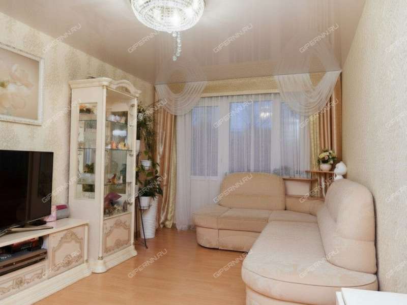 трёхкомнатная квартира на Комсомольской площади дом 10 к3