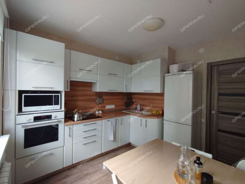 трёхкомнатная квартира на улице Академика Сахарова дом 119 к1