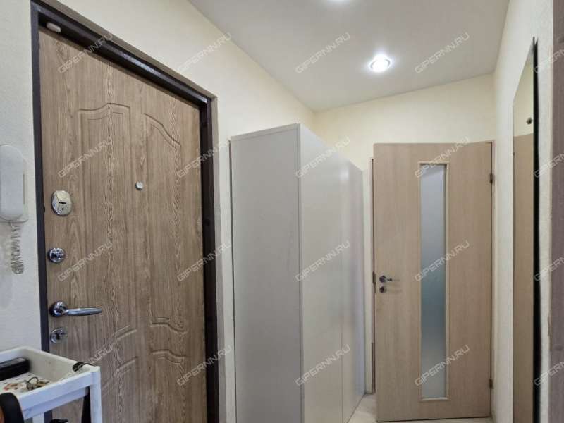 трёхкомнатная квартира на улице Володарского дом 7