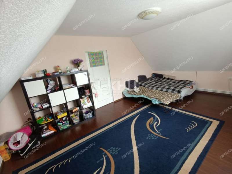 дом на Центральная село Белое