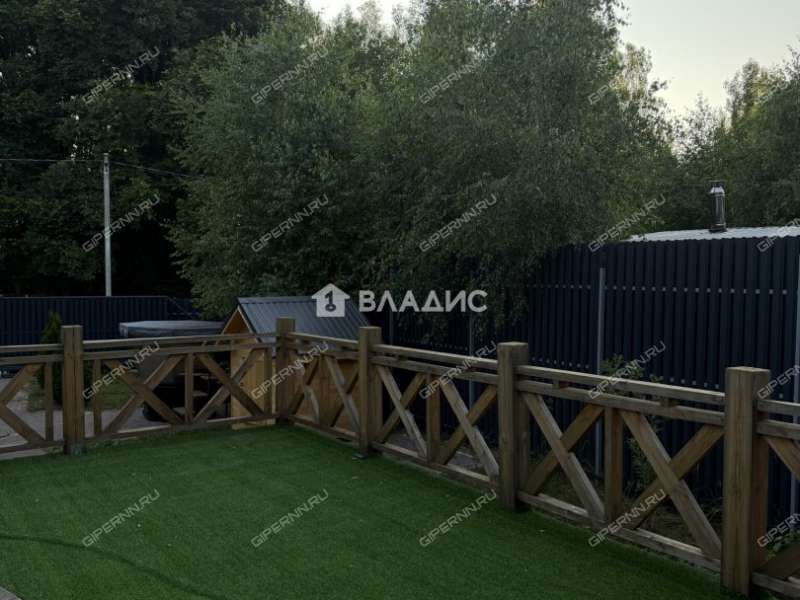 дом на  село Елховка