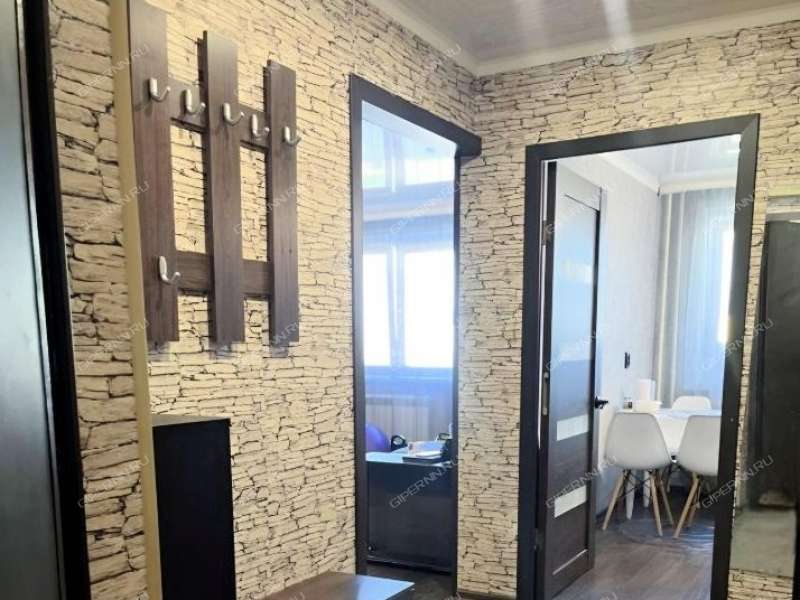 двухкомнатная квартира на улице Максима Горького дом 144