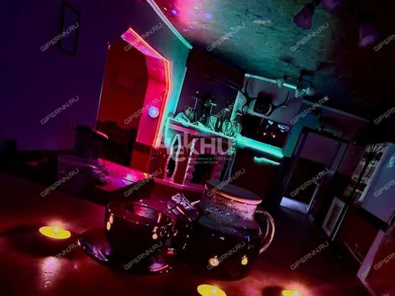 здание под недвижимость под общепит на Циолковского посёлок Городецкий