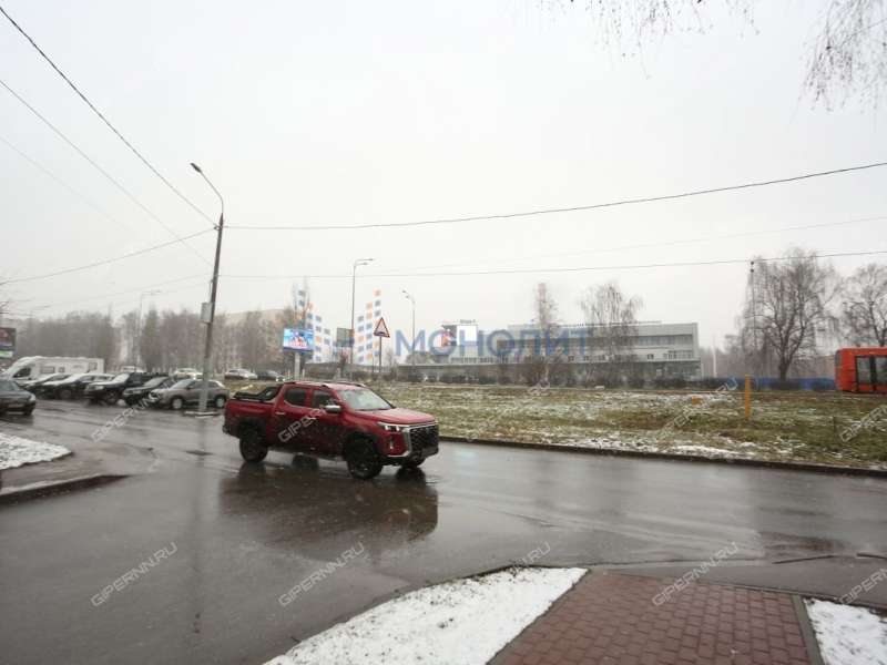 помещение под помещение свободного назначения, недвижимость под салоны красоты на улице Родионова