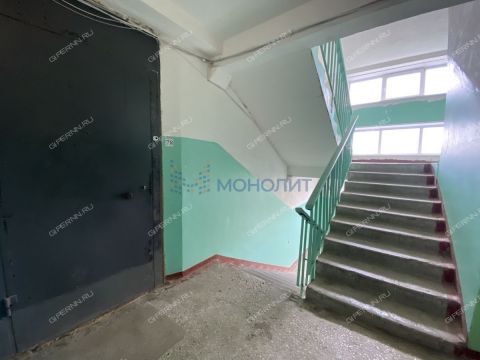 3-komnatnaya-ul-sergeya-esenina-d-31 фото