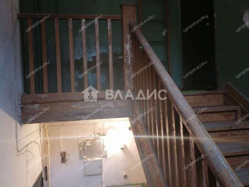 трёхкомнатная квартира на Стрелковой улице дом 65