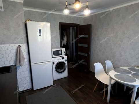 2-komnatnaya-ul-maksima-gorkogo-d-144 фото