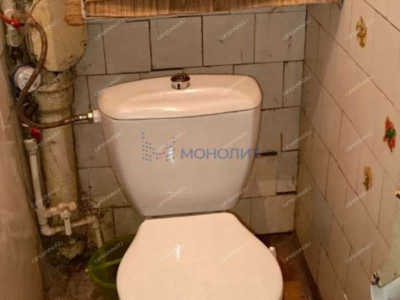 трёхкомнатная квартира на улице Героя Безрукова дом 8