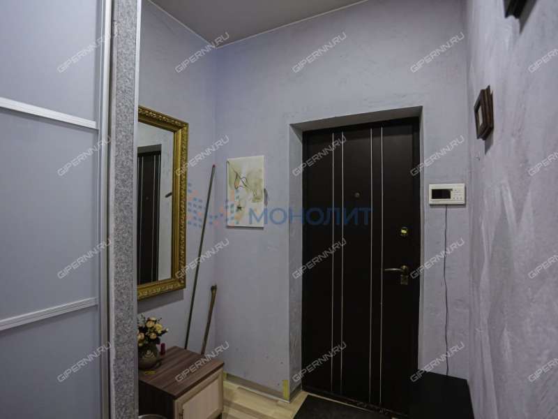 трёхкомнатная квартира в Парниковом переулке дом 8