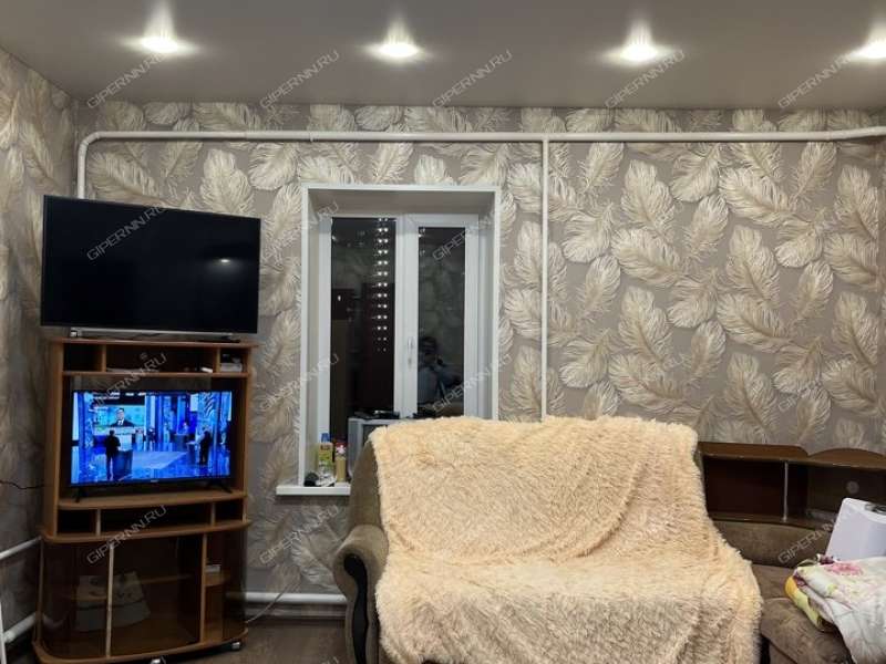 двухкомнатная квартира на Новосоветской улице дом 4