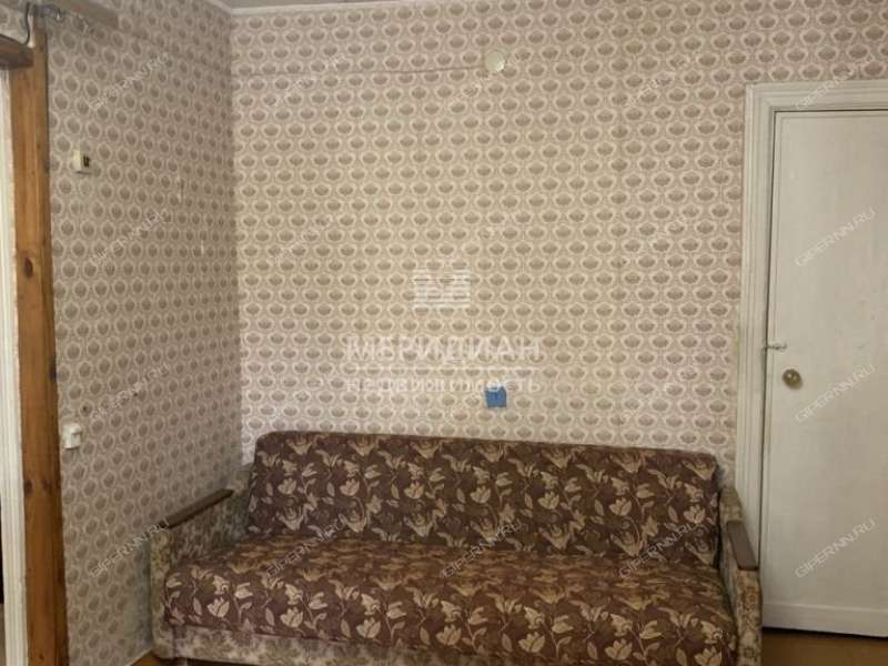 однокомнатная квартира на улице Крылова дом 2