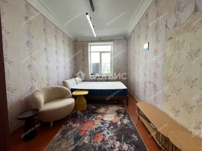 трёхкомнатная квартира на проспекте Октября дом 16