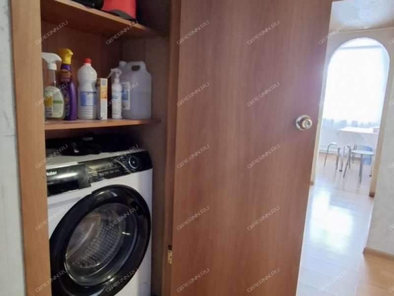 трёхкомнатная квартира на Школьной улице дом 50 посёлок Ждановский