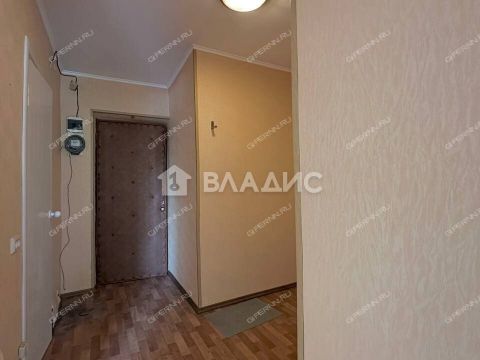 1-komnatnaya-ul-respublikanskaya-d-33 фото