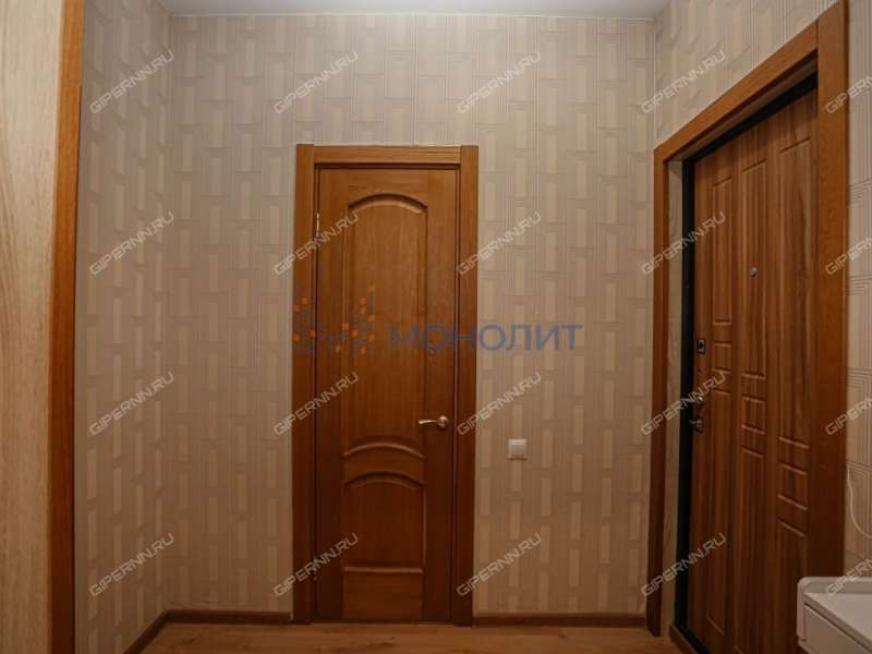 однокомнатная квартира на бульваре 60-летия Октября дом 23 к4