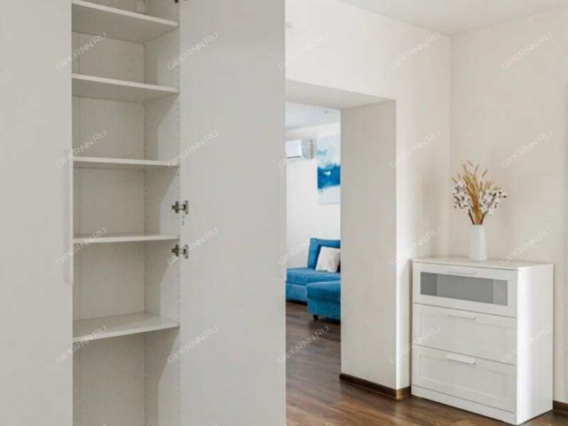 трёхкомнатная квартира на Заречном бульваре дом 5