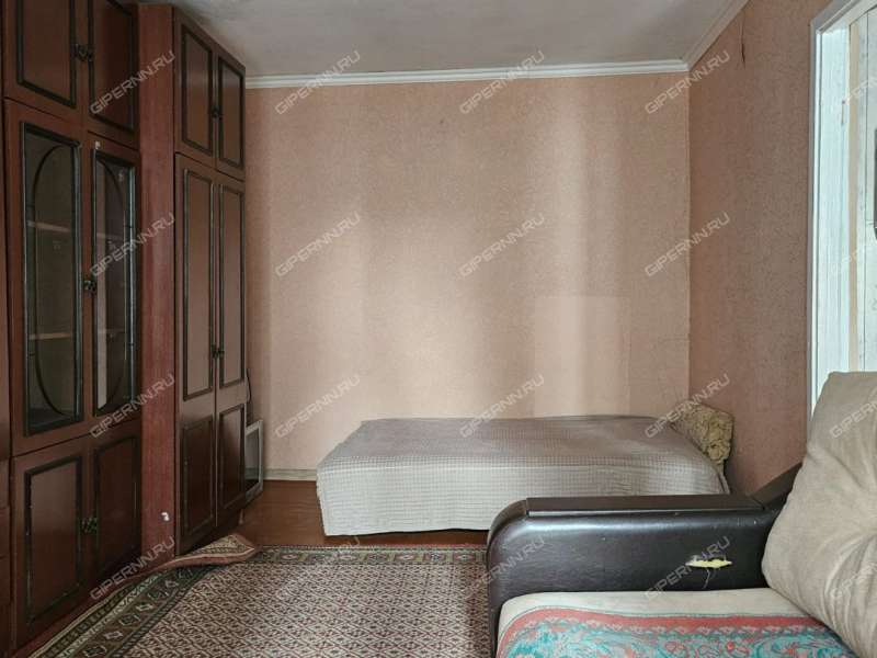 однокомнатная квартира на улице Красных Зорь дом 17