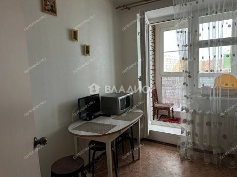 2-komnatnaya-ul-narodnaya-d-22 фото