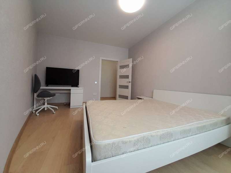 трёхкомнатная квартира на улице Маршала Баграмяна дом 4