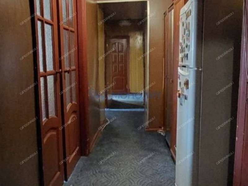 трёхкомнатная квартира на улице 50-летия Победы дом 32