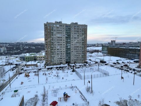 1-komnatnaya-ul-verhnepecherskaya-d-15-k1 фото