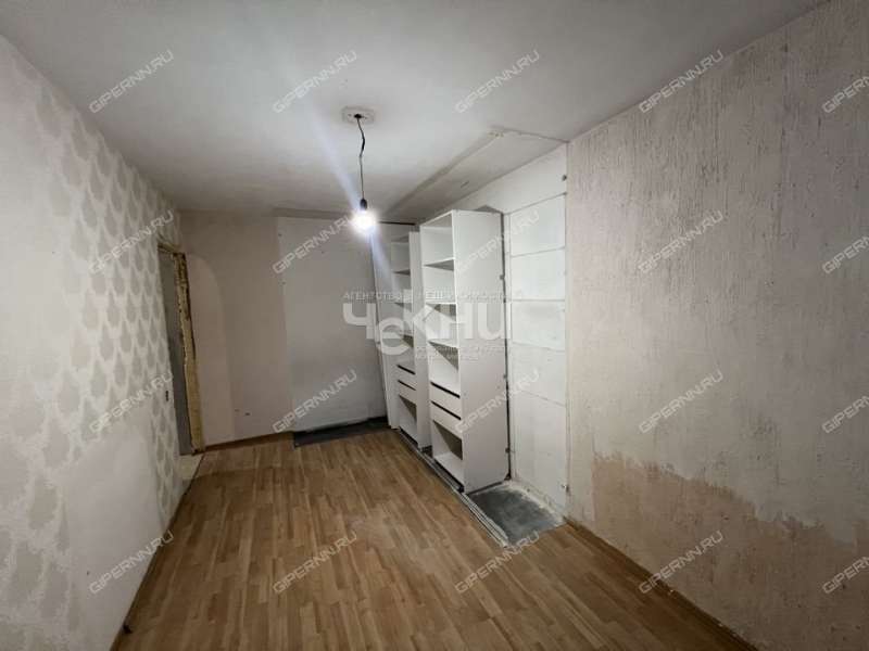 трёхкомнатная квартира на улице Мельникова-Печёрского дом 5