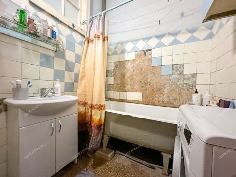 3-komnatnaya-prosp-oktyabrya-d-16 фото