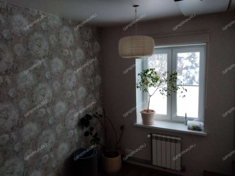 дом на клубничная деревня Крутая