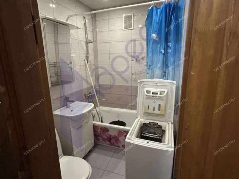 трёхкомнатная квартира на проспекте Ленина дом 63 к1