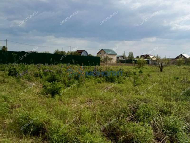 земельный участок 10 соток улица Героев деревня Пруды