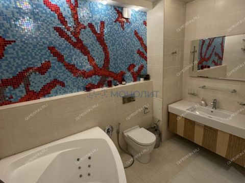 4-komnatnaya-ul-bonch-bruevicha-d-8a фото