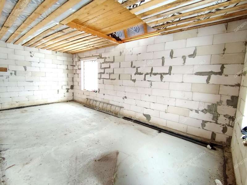 дом на  деревня Зелецино