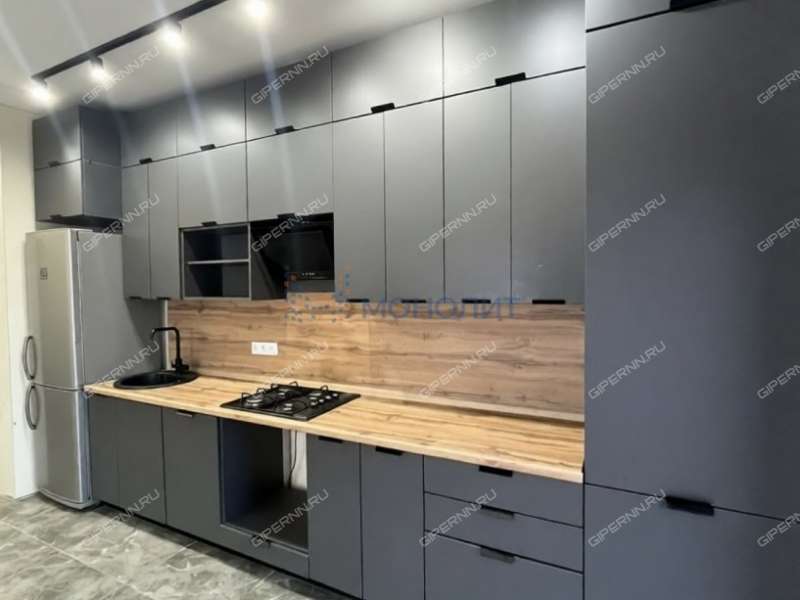 дом на Приозёрной улице деревня Крутая