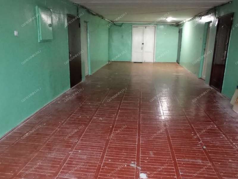 комната в доме 233 на Московском шоссе