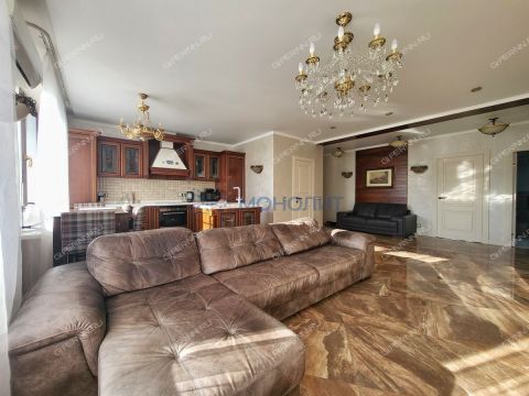 4-komnatnaya-ul-betankura-d-6 фото