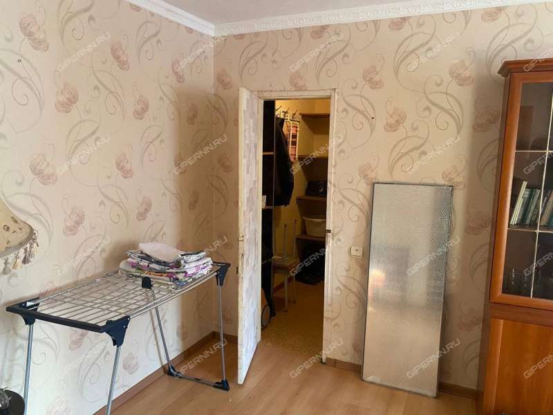 двухкомнатная квартира на Светлоярской улице дом 21