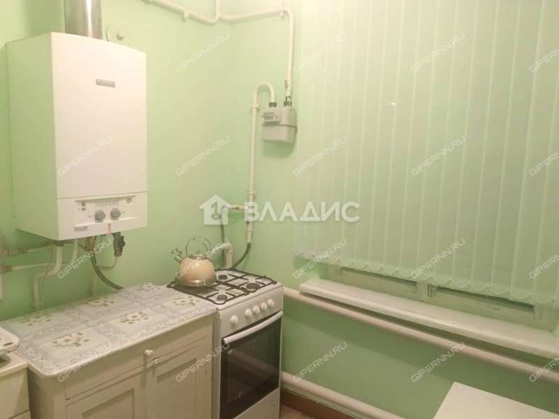 двухкомнатная квартира на улице Народная Стройка дом 19