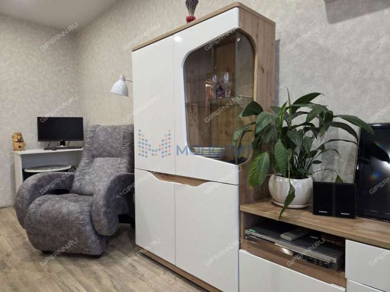 однокомнатная квартира на улице Пожарского дом 8/34 город Дзержинск