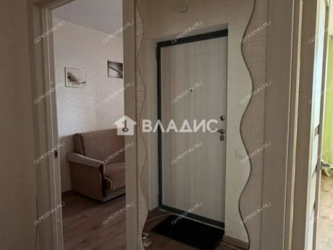1-komnatnaya-ul-romantikov-d-3 фото