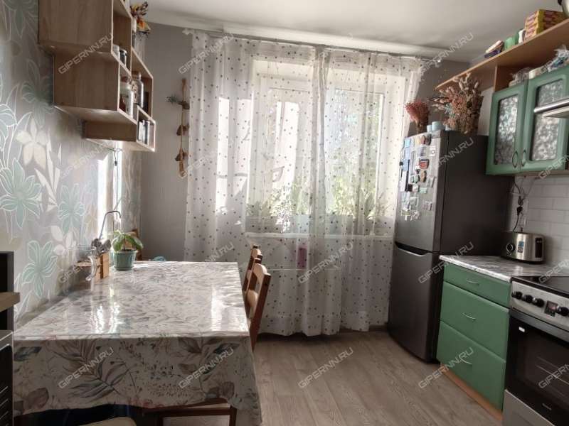 однокомнатная квартира на улице Юлиуса Фучика дом 10 к1
