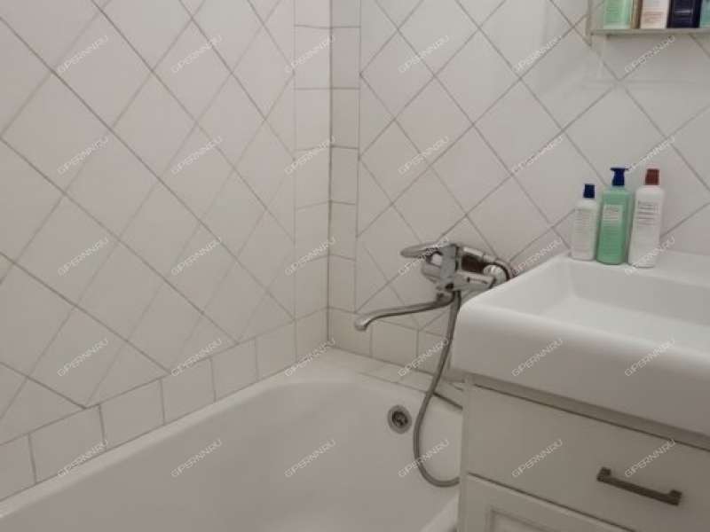 трёхкомнатная квартира на Газовской улице дом 11