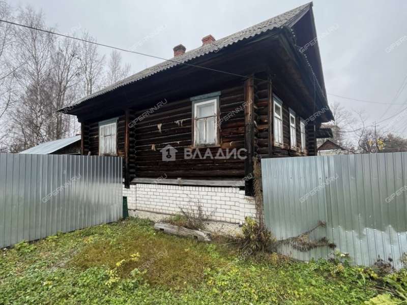 дом на улице Калинина город Семёнов