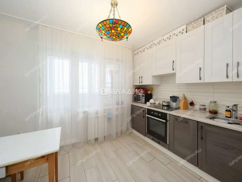 двухкомнатная квартира на проспекте Ильича дом 38