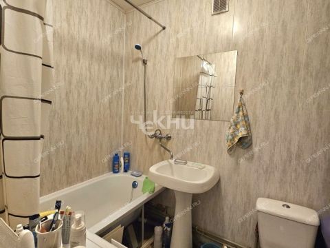 kvartira-studiya-ul-kommuny-d-16 фото