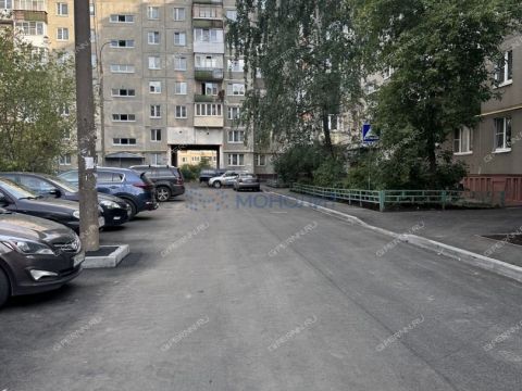3-komnatnaya-nab-volzhskaya-d-6 фото